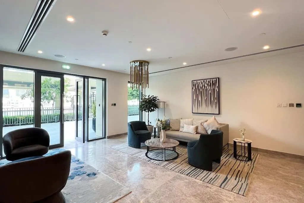Downtown Luxurious 1Br Near Dubai Mall And Fountain Apartment