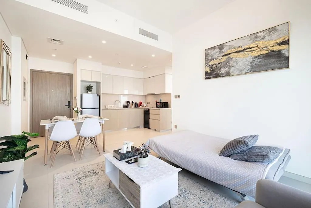 Downtown Luxurious 1Br Near Dubai Mall And Fountain Apartment