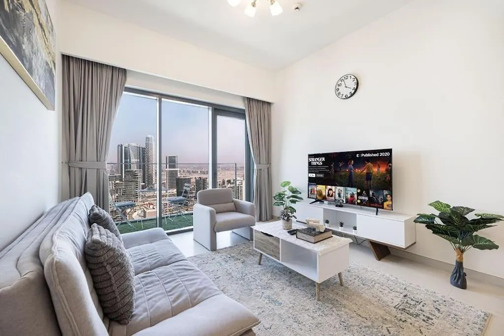Downtown Luxurious 1Br Near Dubai Mall And Fountain location